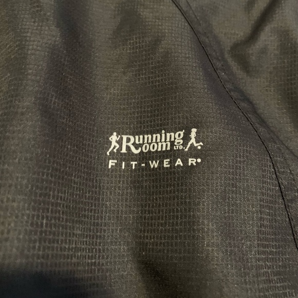 The Running Room Fit-Wear Windbreaker Running Jacket - Men's/Unisex L/G - Picture 4 of 6